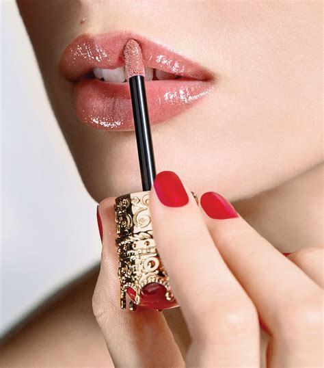 gloss dolce gabbana